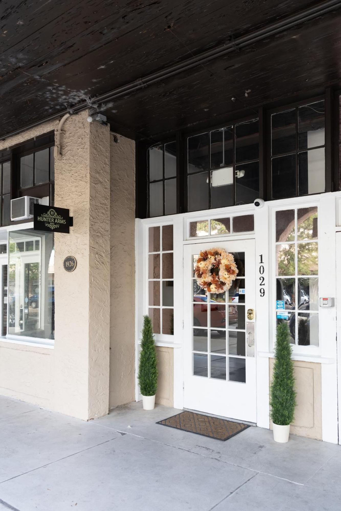 Hunter Arms Hotel Saint Cloud Exterior foto